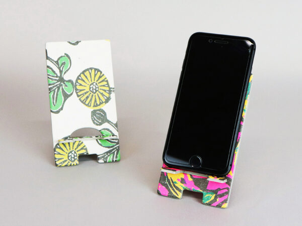 スマホスタンド